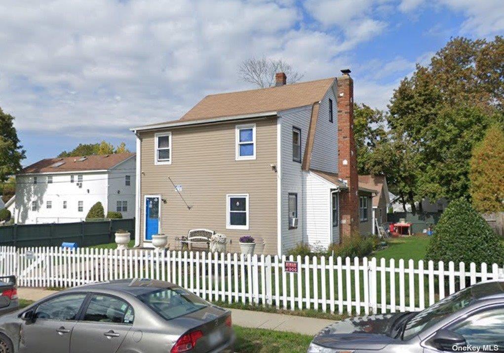 #1 photo, 93 Princeton St Street, ناسو Hempstead , NY 11550