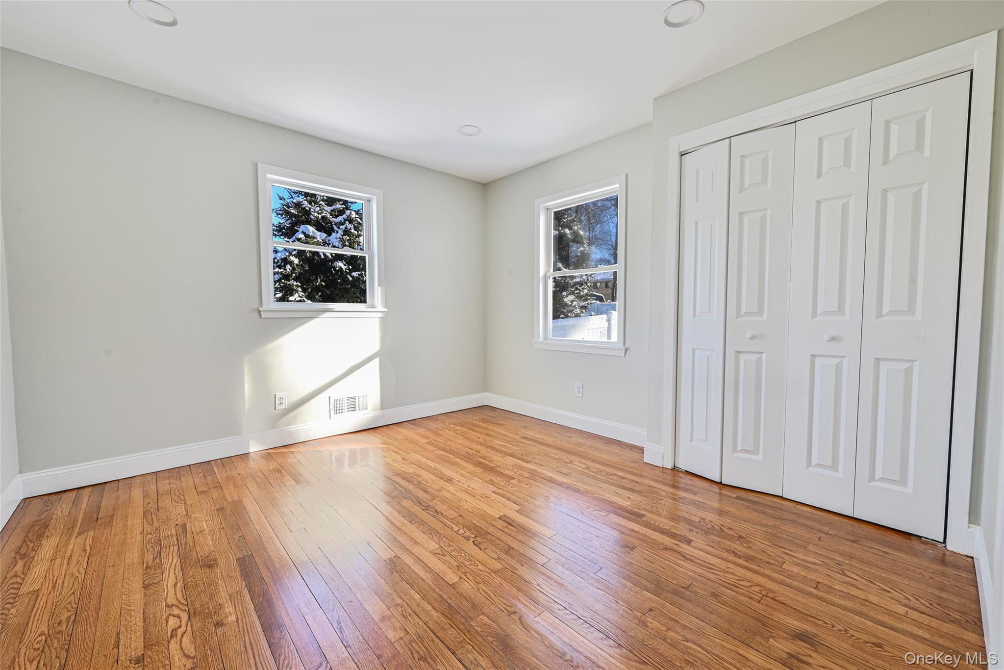 #10 photo, 41 Upland Drive, East Northport , NY 11731