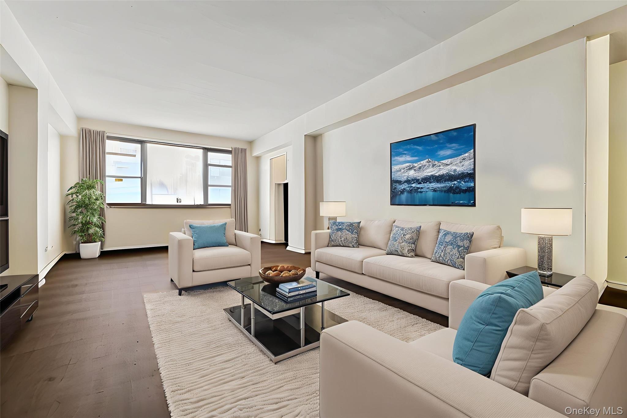 #7 photo, 98-19 64th Avenue, Rego Park , NY 11374