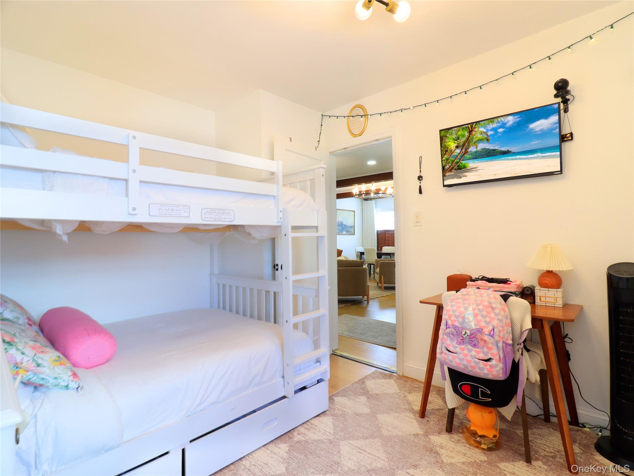 #15 photo, 17 Laurel Place, Valley Stream , NY 11580