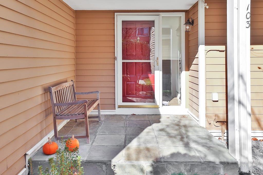 #4 photo, 103 Rambling Brook Road, Chappaqua , NY 10514