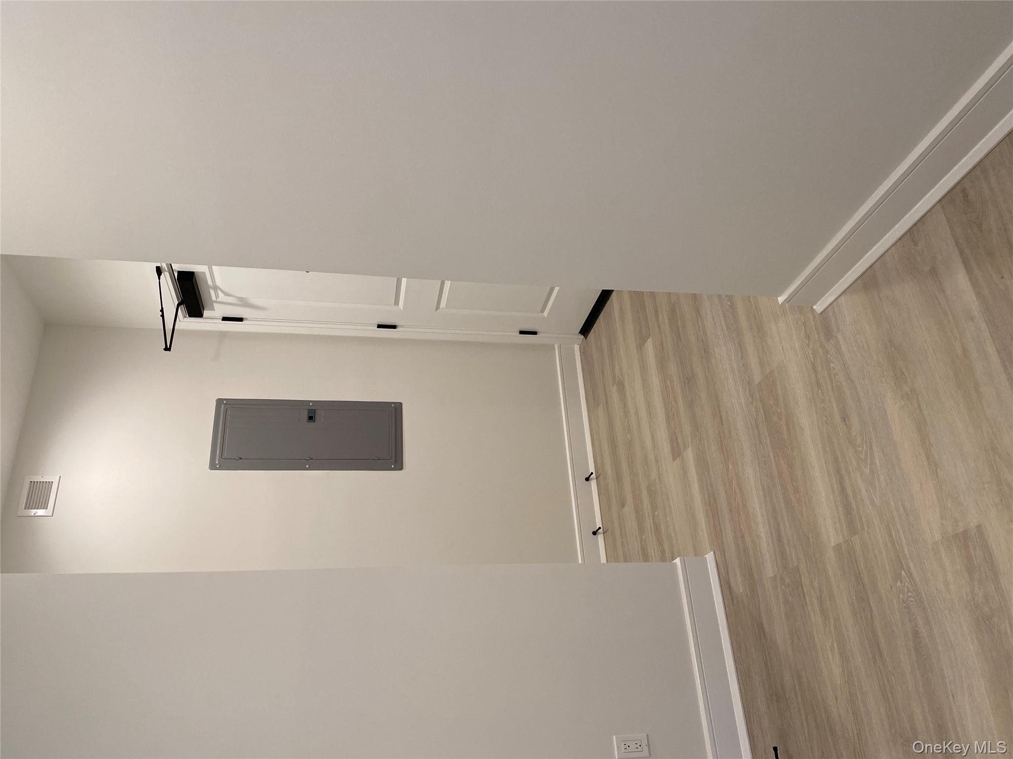 #3 photo, 91 Bedford Road, Chappaqua , NY 10514