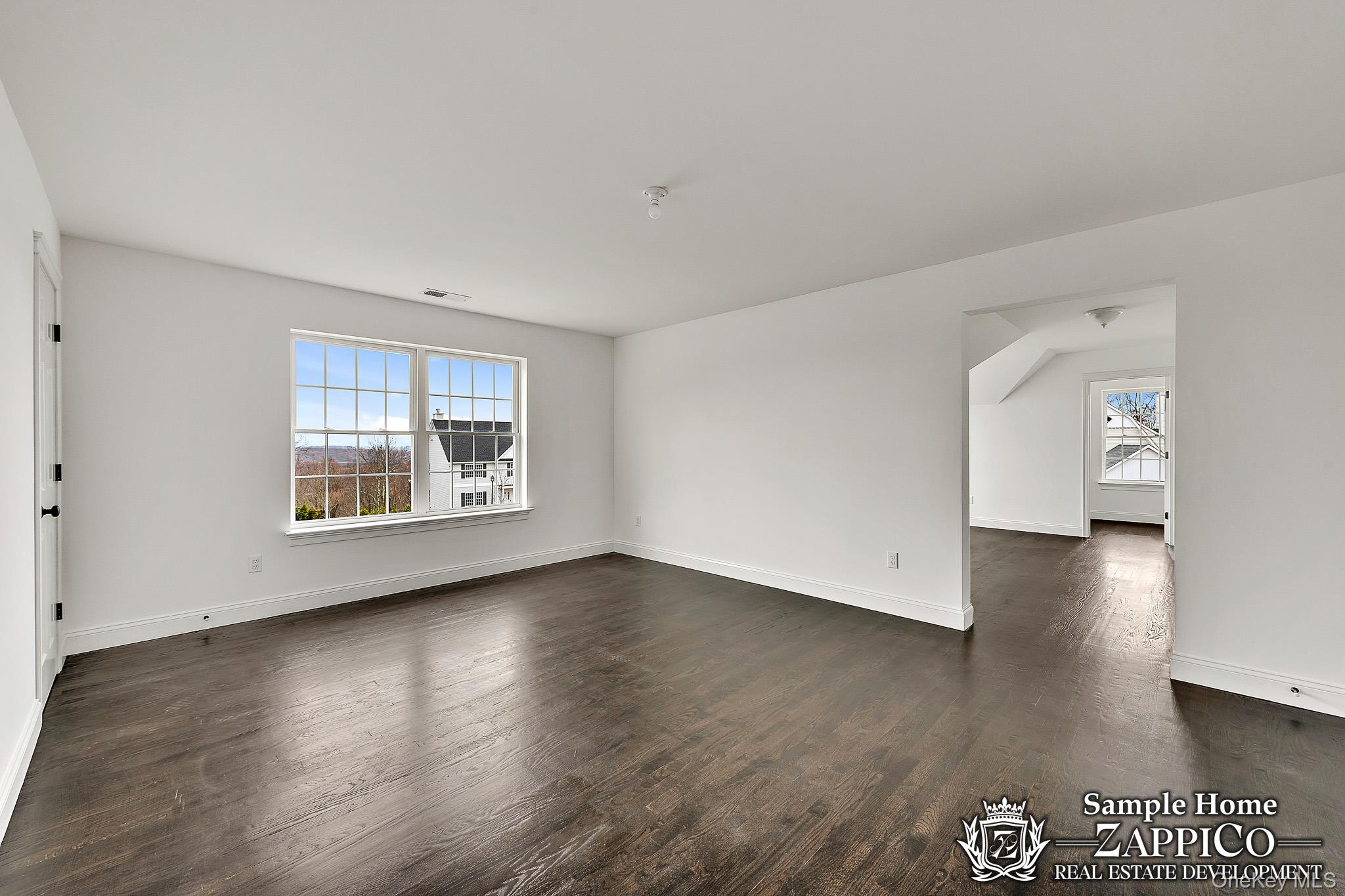 #18 photo, 775 Linda Avenue, Thornwood , NY 10594