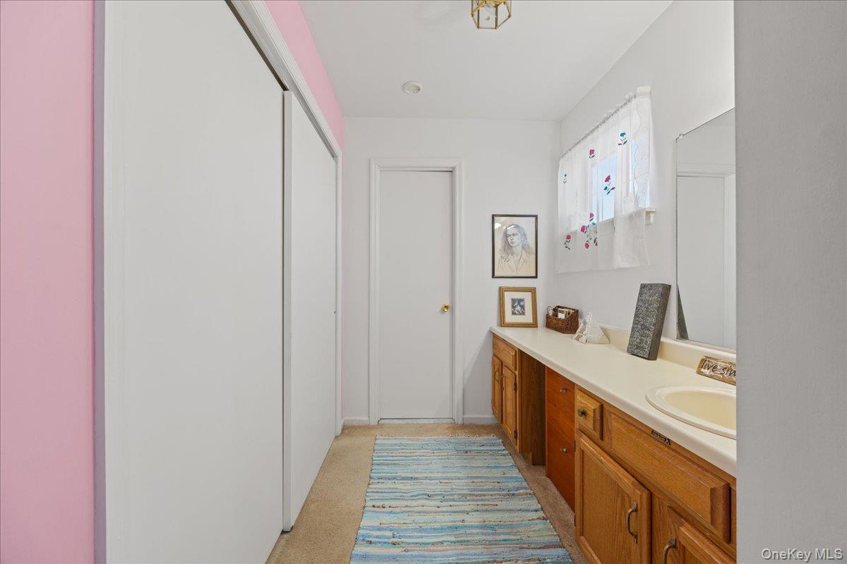 #19 photo, 3 Magnolia Lane, Warwick , NY 10990