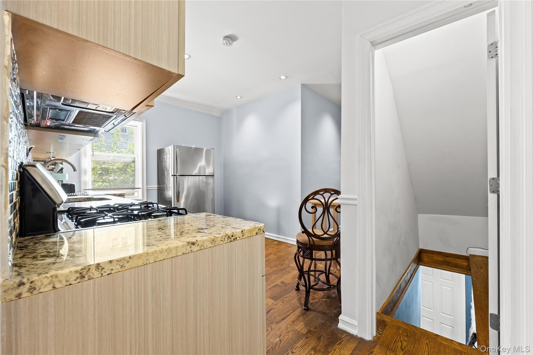 #8 photo, 4114 Wickham Avenue, Bronx , NY 10466