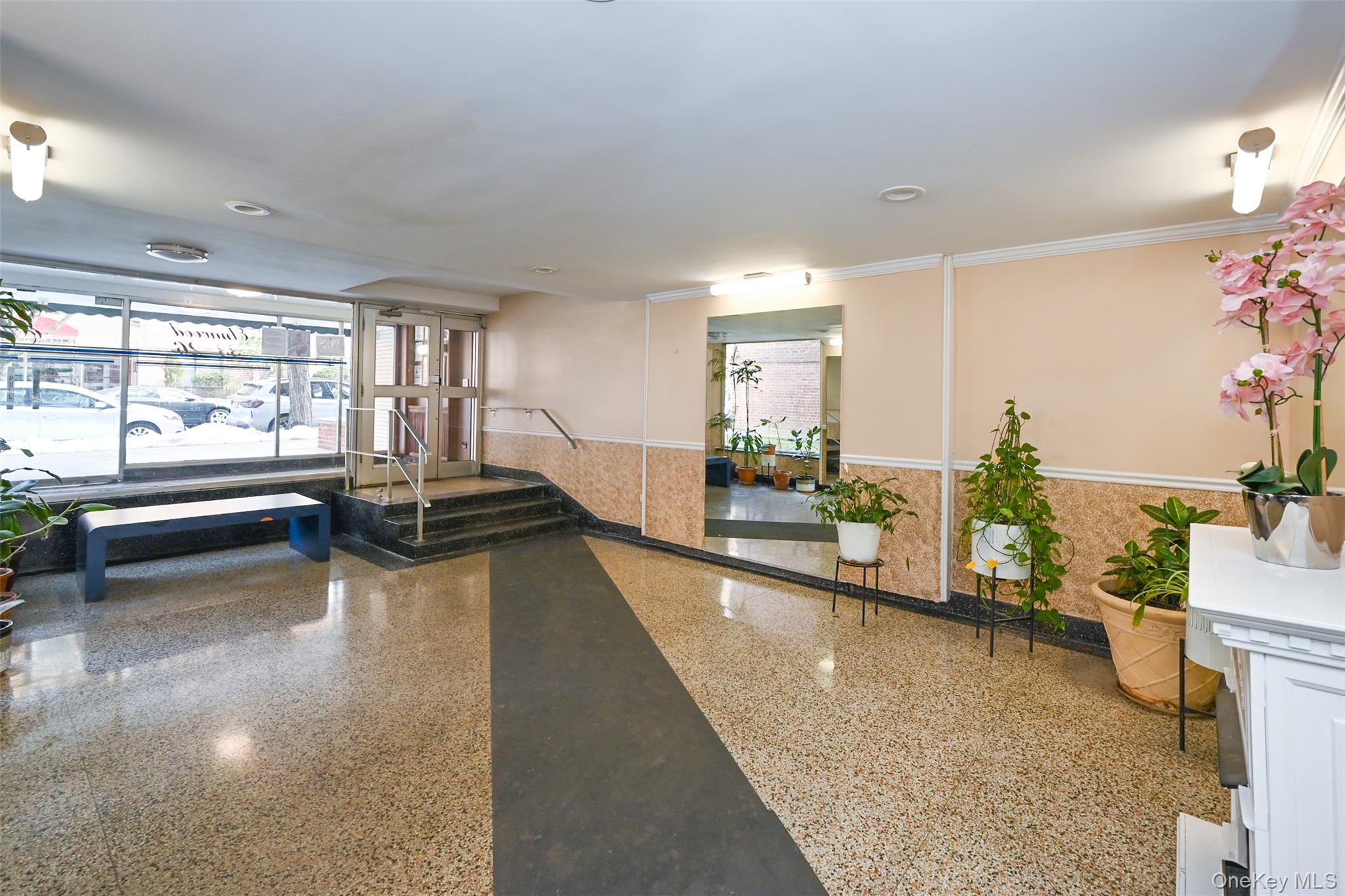 #14 photo, 33-26 92 Street, 皇后區 傑克遜高地 Jackson Heights , NY 11372