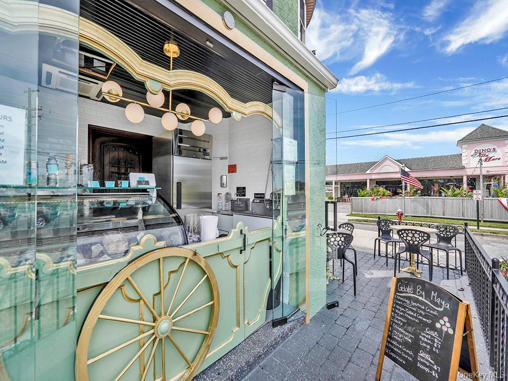 #1 photo, 2041 Park Street, Atlantic Beach , NY 11509