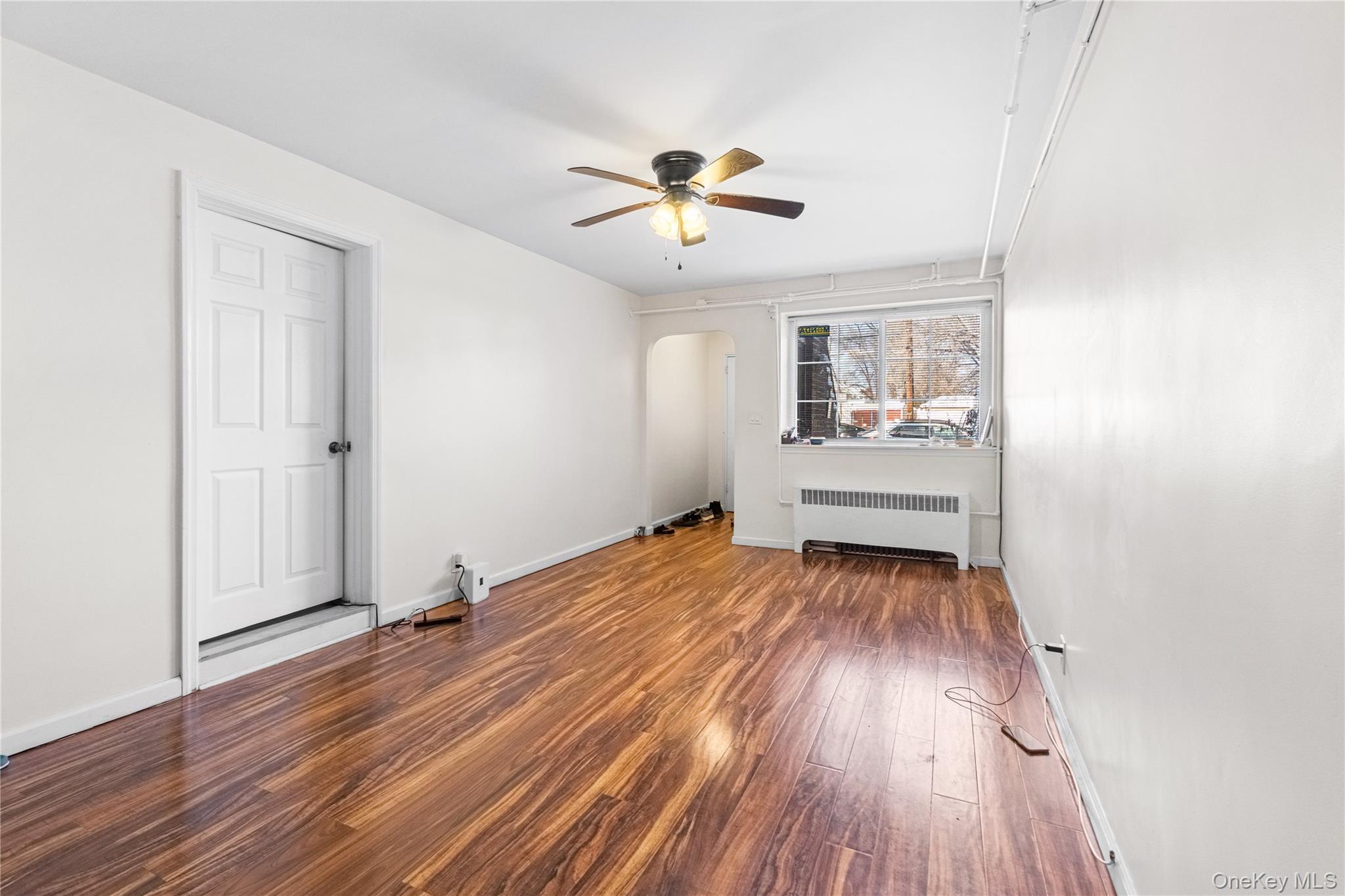 #3 photo, 203-10 Murdock Avenue, Saint Albans , NY 11412