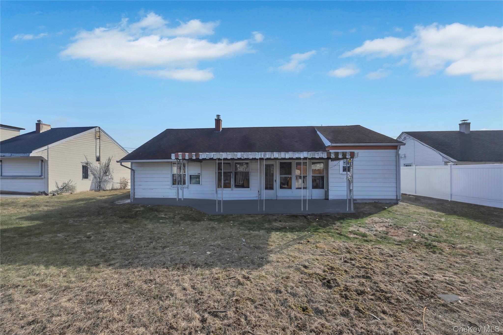 #18 photo, 170 5th Street, নাসাউ কাউন্টি Hicksville , NY 11801