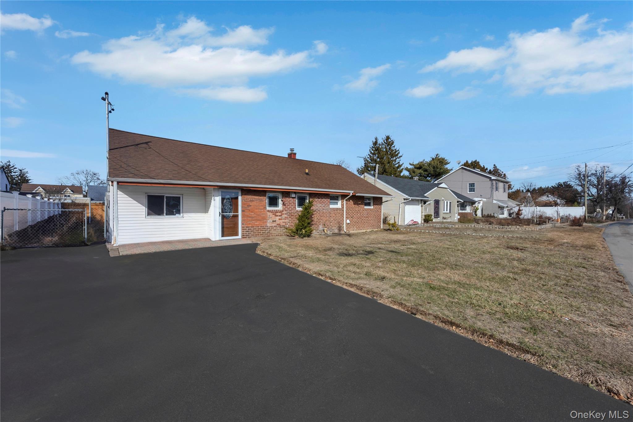 #2 photo, 170 5th Street, নাসাউ কাউন্টি Hicksville , NY 11801