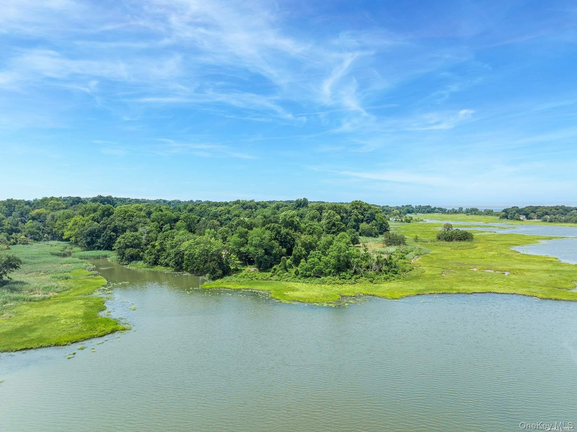 #7 photo, 31 Factory Pond Road, Locust Valley , NY 11560