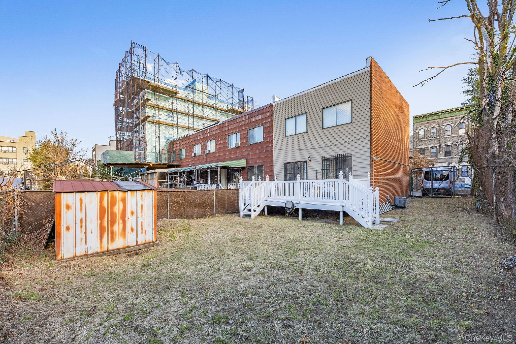 #16 photo, 905 Hart Street, ব্রুকলিন Brooklyn , NY 11237