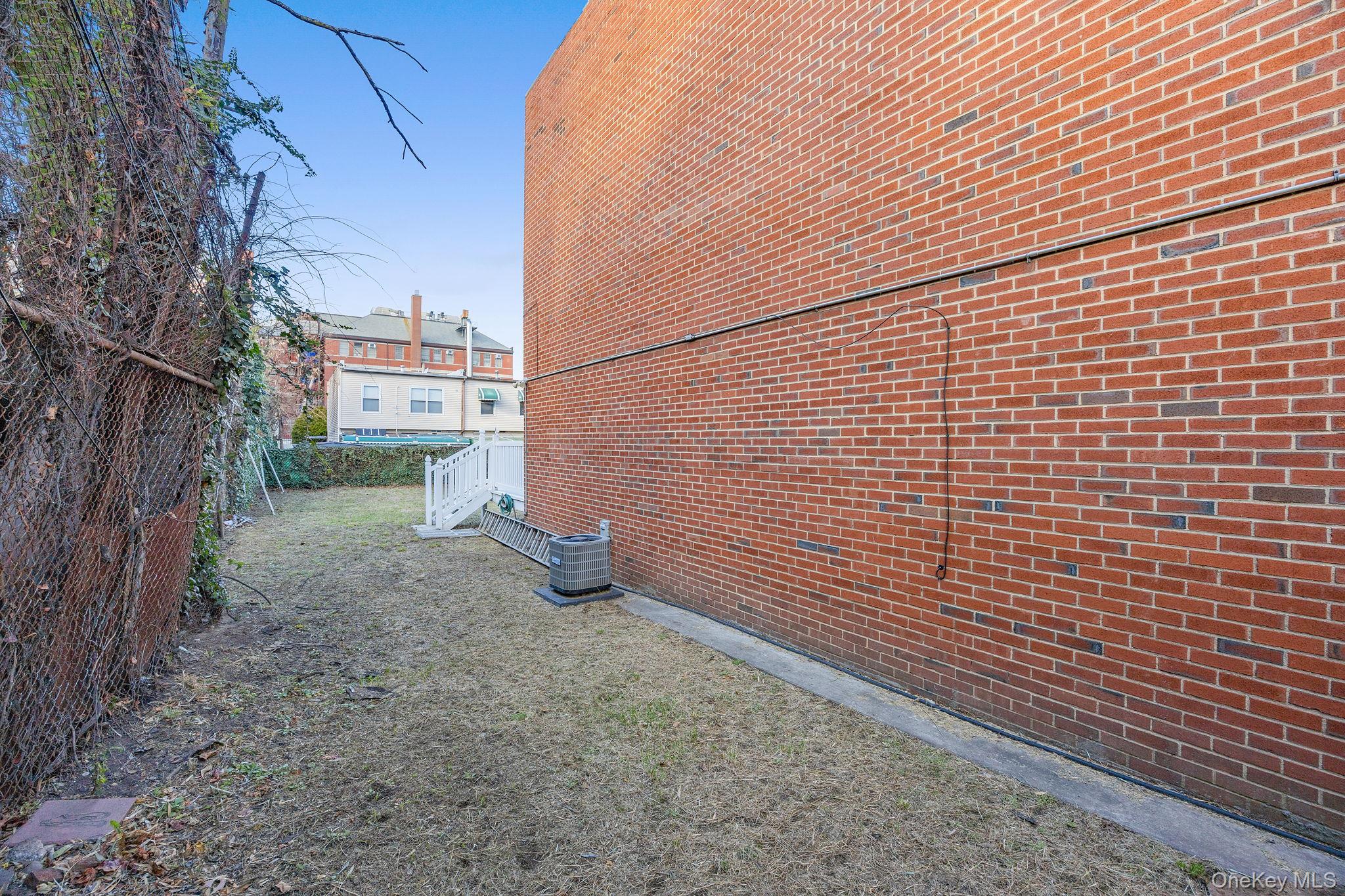 #18 photo, 905 Hart Street, ব্রুকলিন Brooklyn , NY 11237