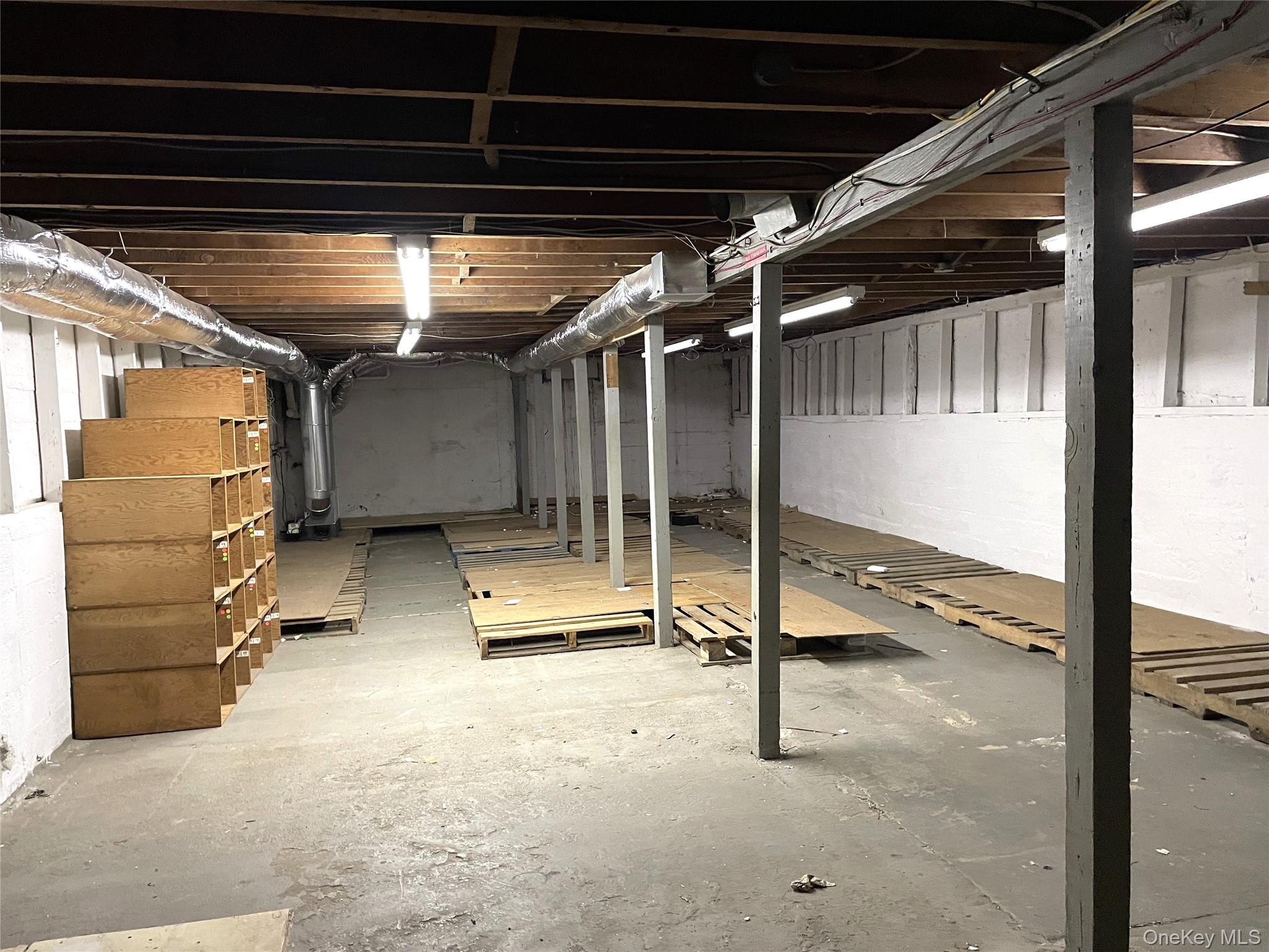 #18 photo, 25 N North Sea Road, Southampton , NY 11968