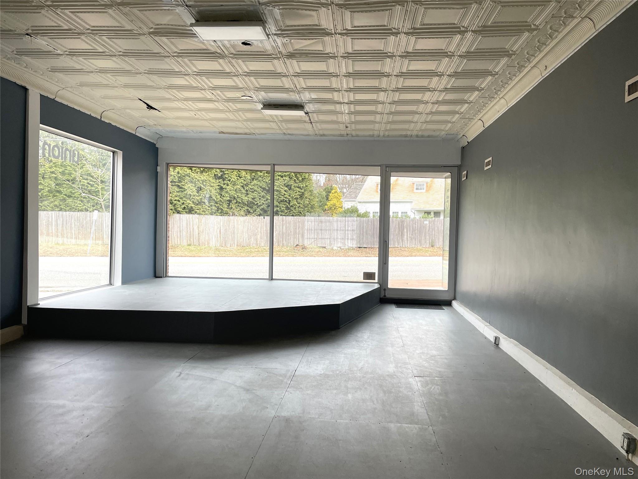 #9 photo, 25 N North Sea Road, Southampton , NY 11968