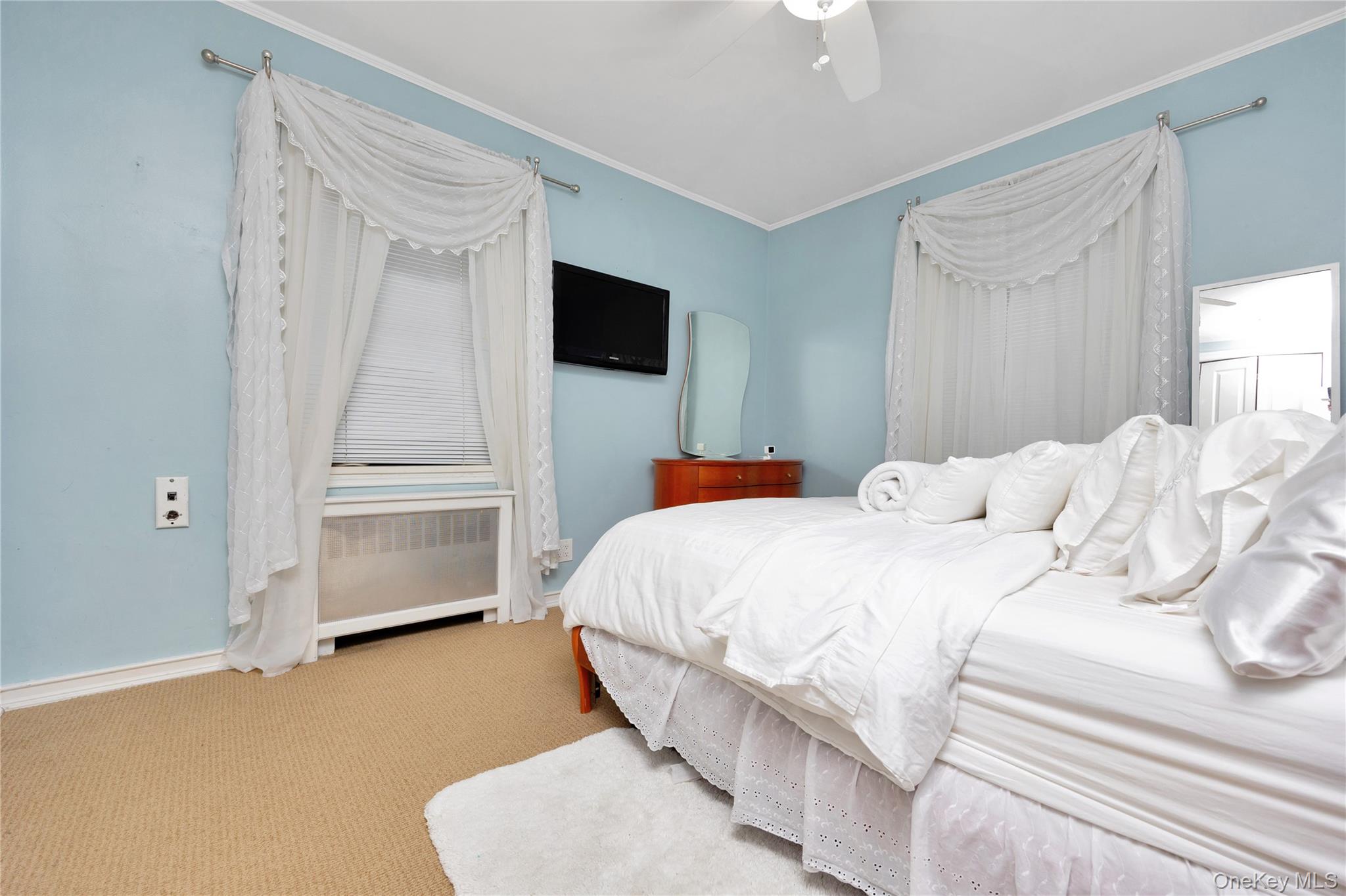 #14 photo, 32-42 91st Street, Jackson Heights , NY 11369