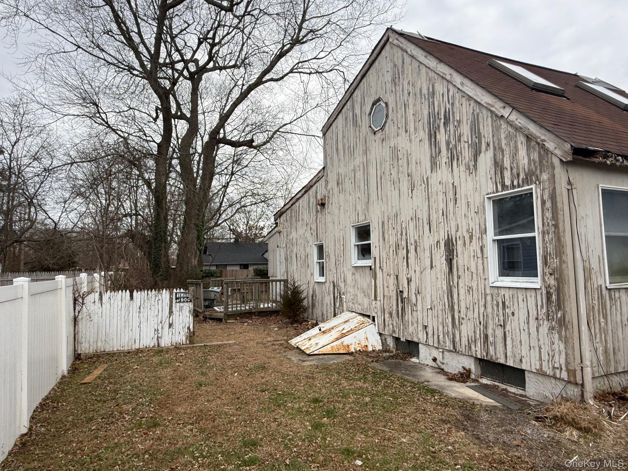 #3 photo, 184 Bayview Drive, سوفولك Mastic Beach , NY 11951