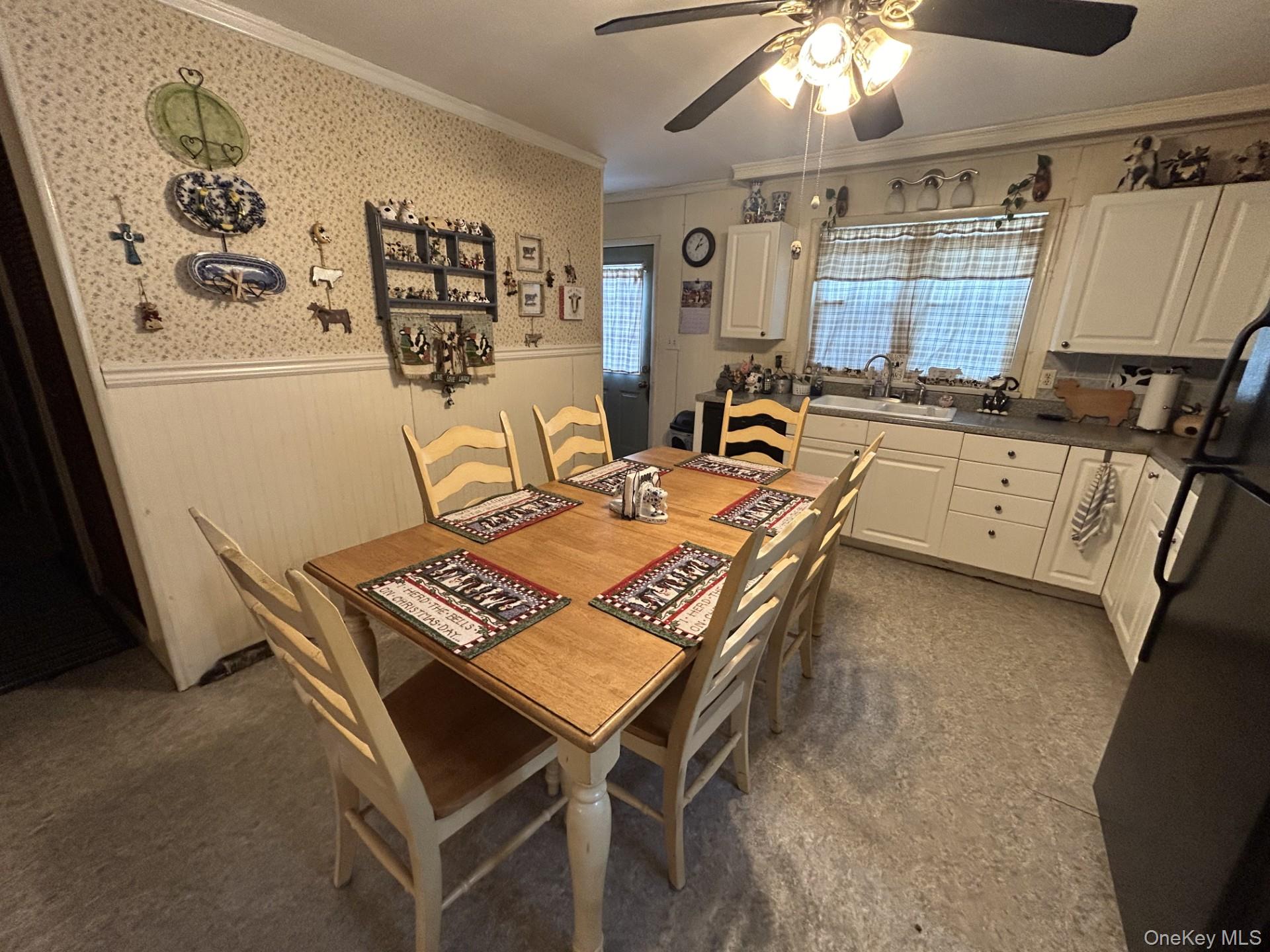 #5 photo, 220 Larch Lane, Smithtown , NY 11787