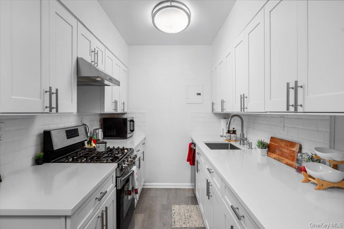 #7 photo, 13 Bryant Crescent, White Plains , NY 10604