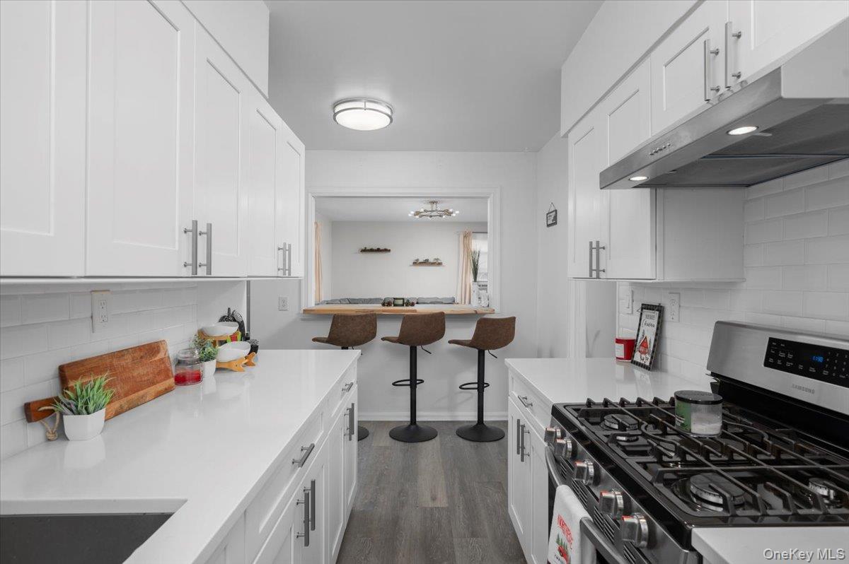 #8 photo, 13 Bryant Crescent, White Plains , NY 10604