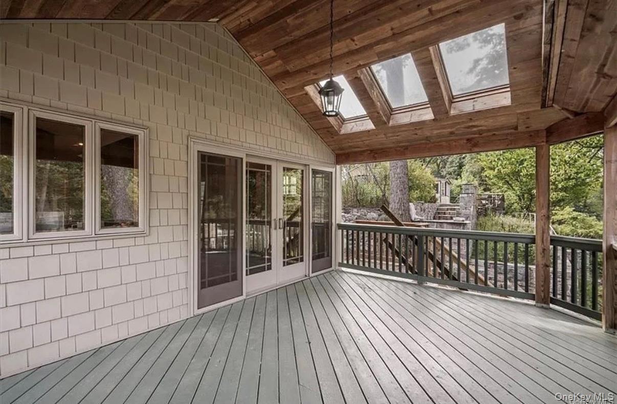 #20 photo, 11 Oakdale Road, Putnam Valley , NY 10579