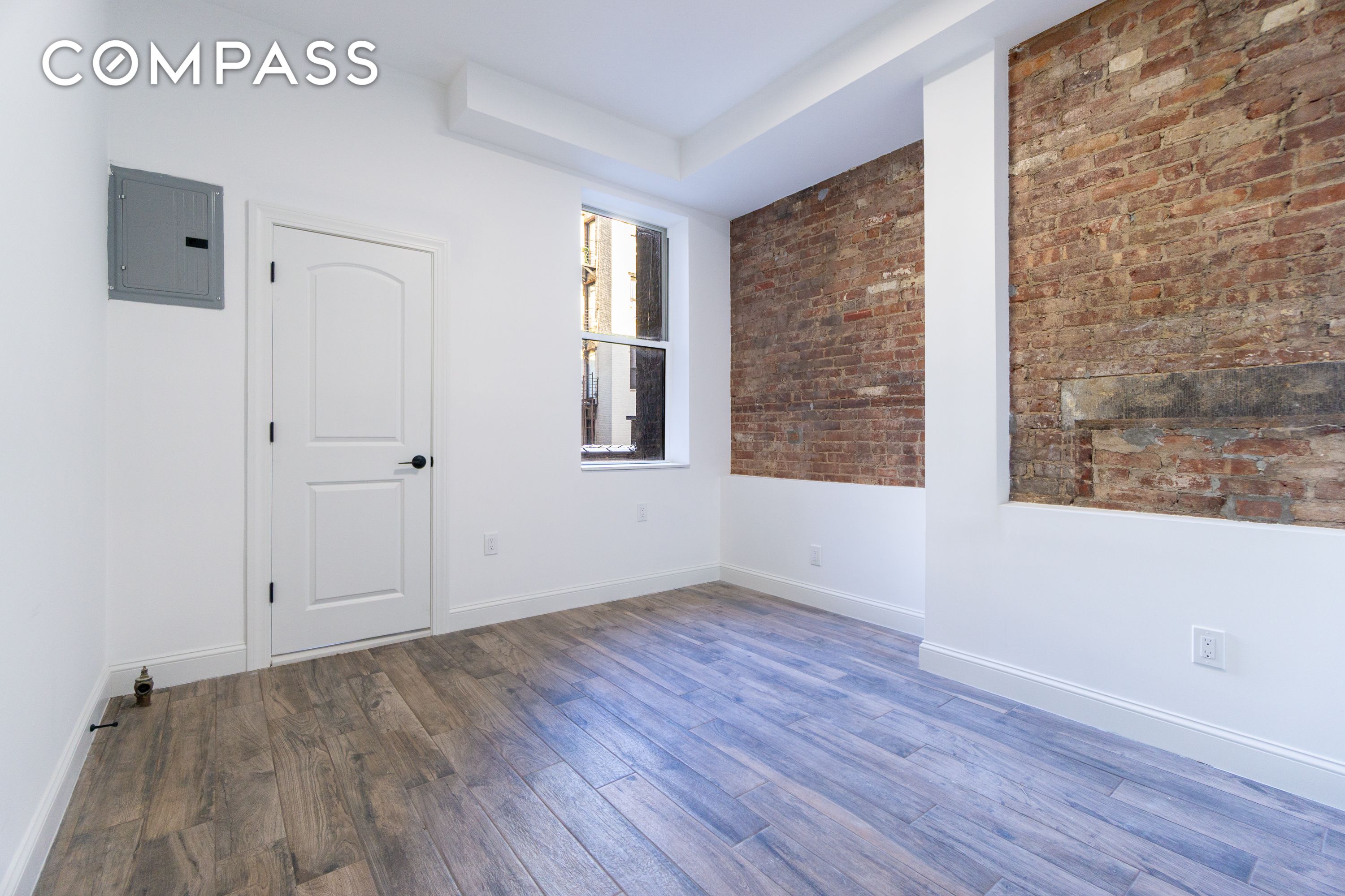 #12 photo, New York City, East Village , NY 10003