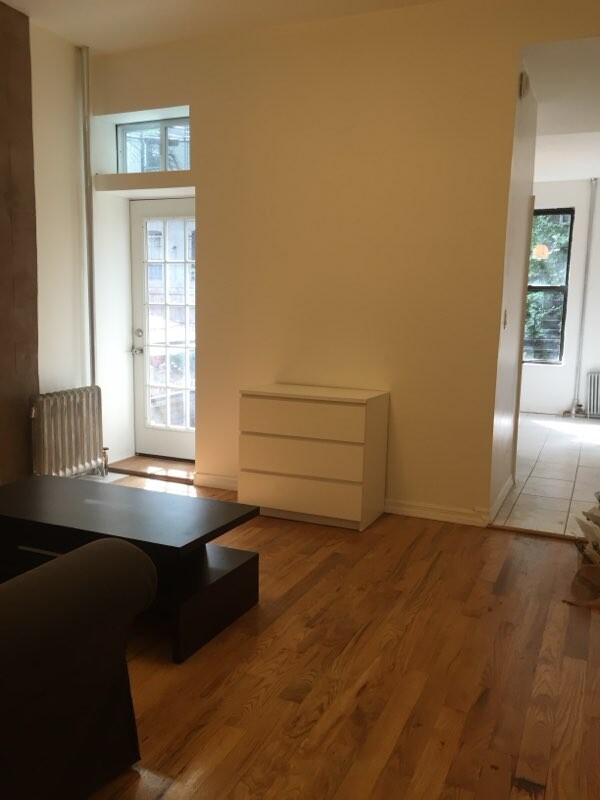 #3 photo, 518 BAINBRIDGE Street, Ocean Hill , NY 11233