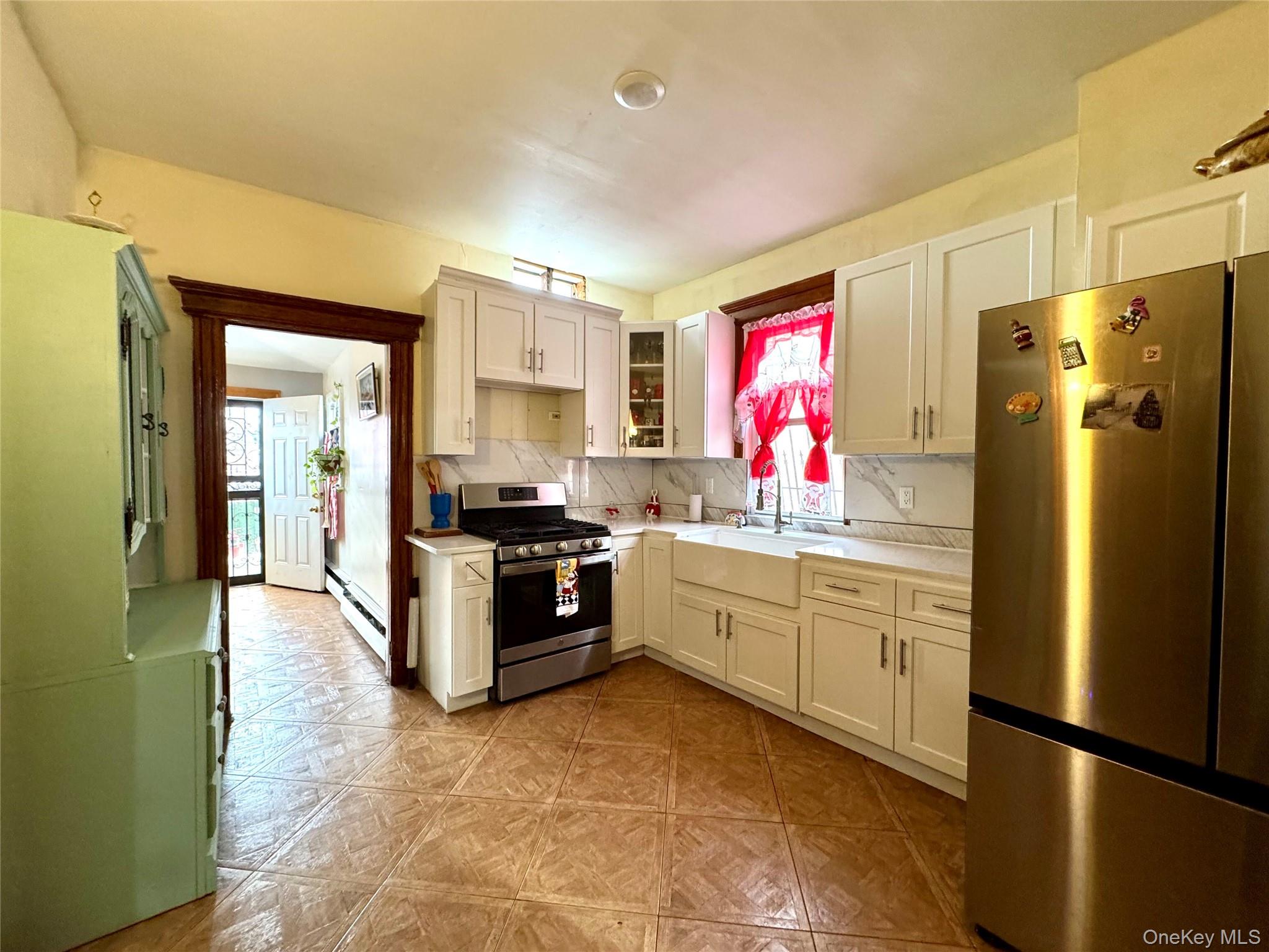 #8 photo, 31-26 Buell Street, 뉴욕퀸즈 East Elmhurst , NY 11369