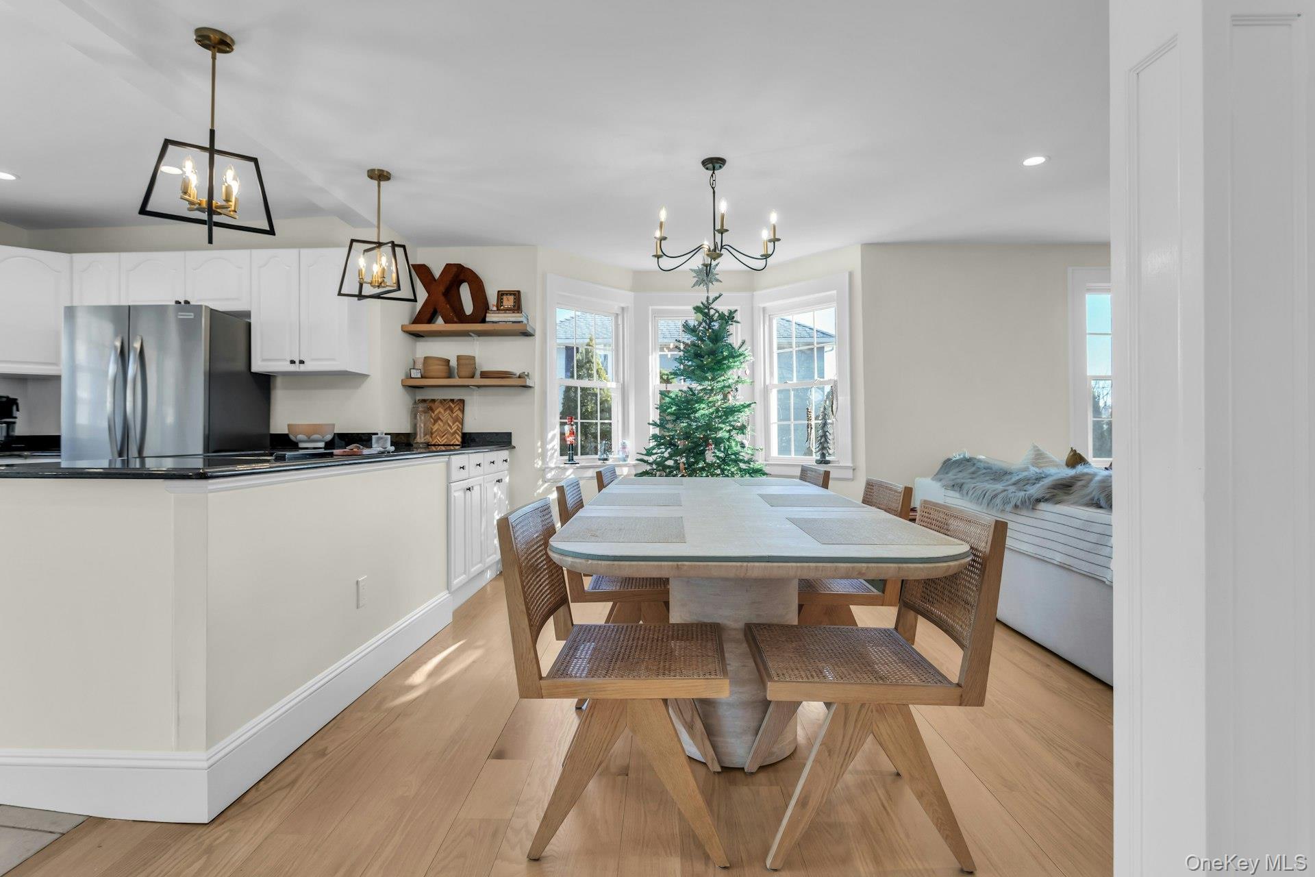 #10 photo, 32 Katherine Street, Locust Valley , NY 11560