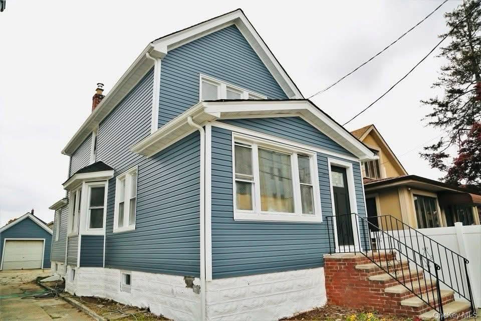 #1 photo, 134-16 221 street, Laurelton , NY 11413