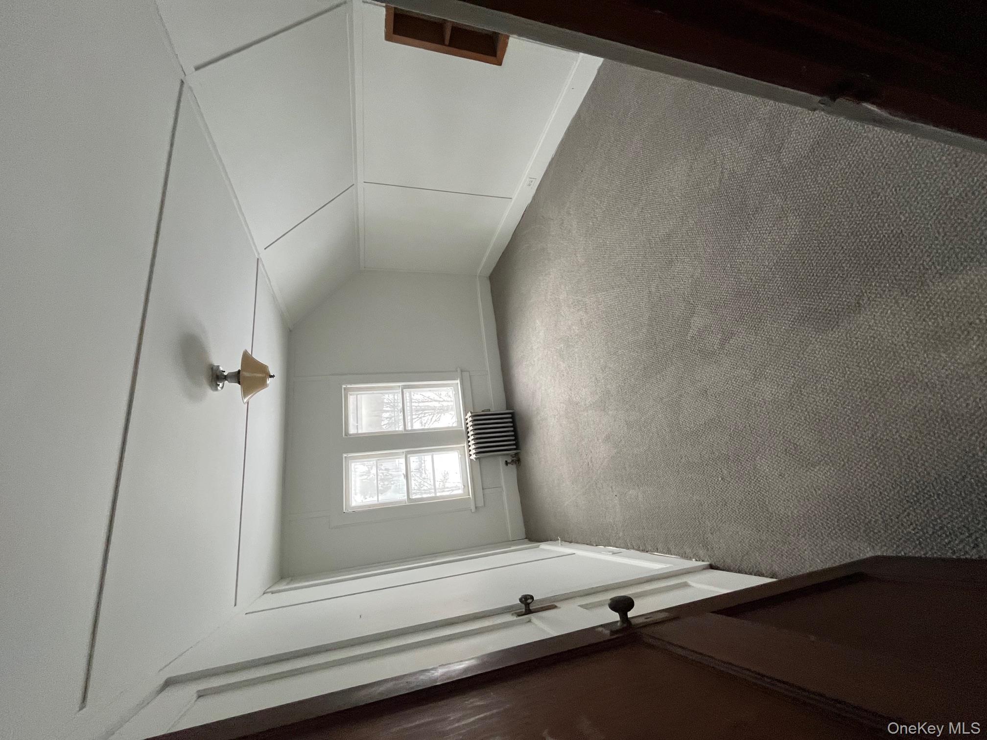 #13 photo, 5 Elm, 紐約州 Howells , NY 10940