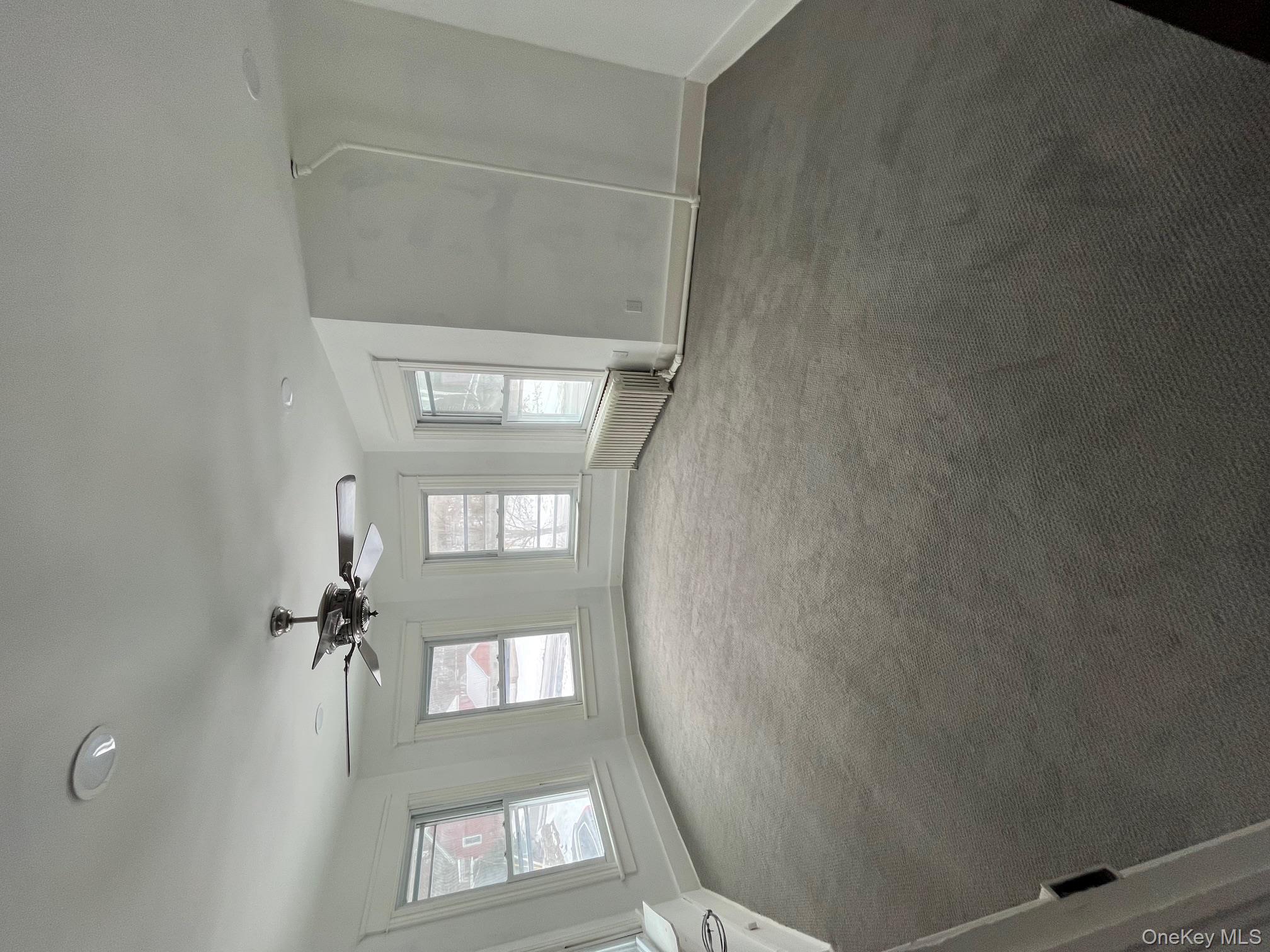 #2 photo, 5 Elm, 紐約州 Howells , NY 10940