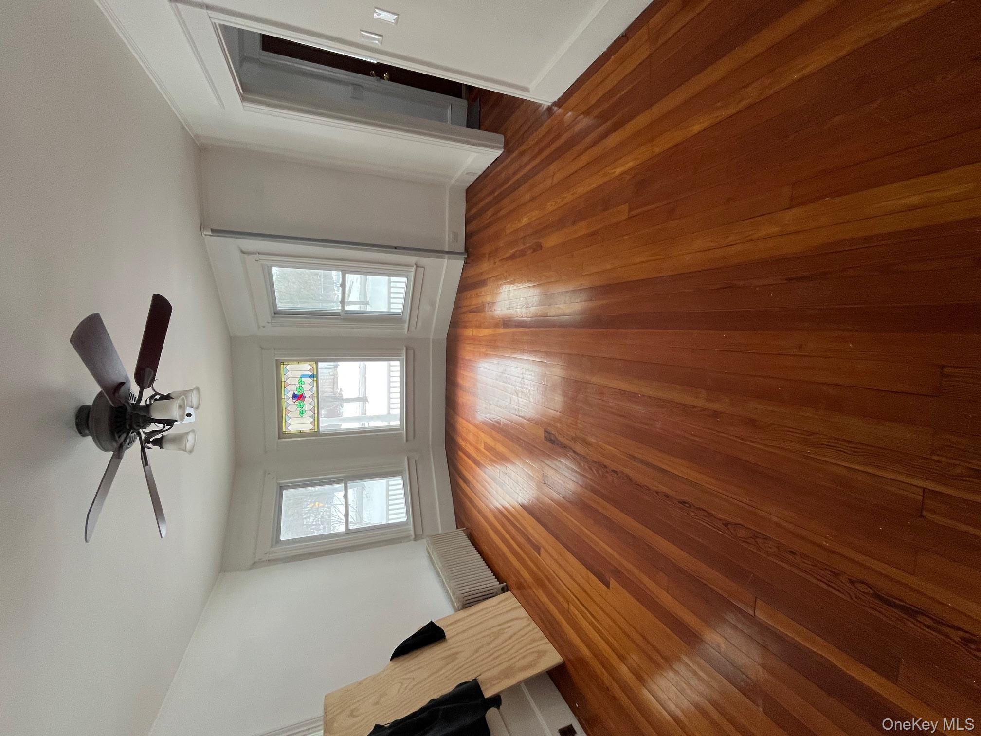 #9 photo, 5 Elm, 紐約州 Howells , NY 10940