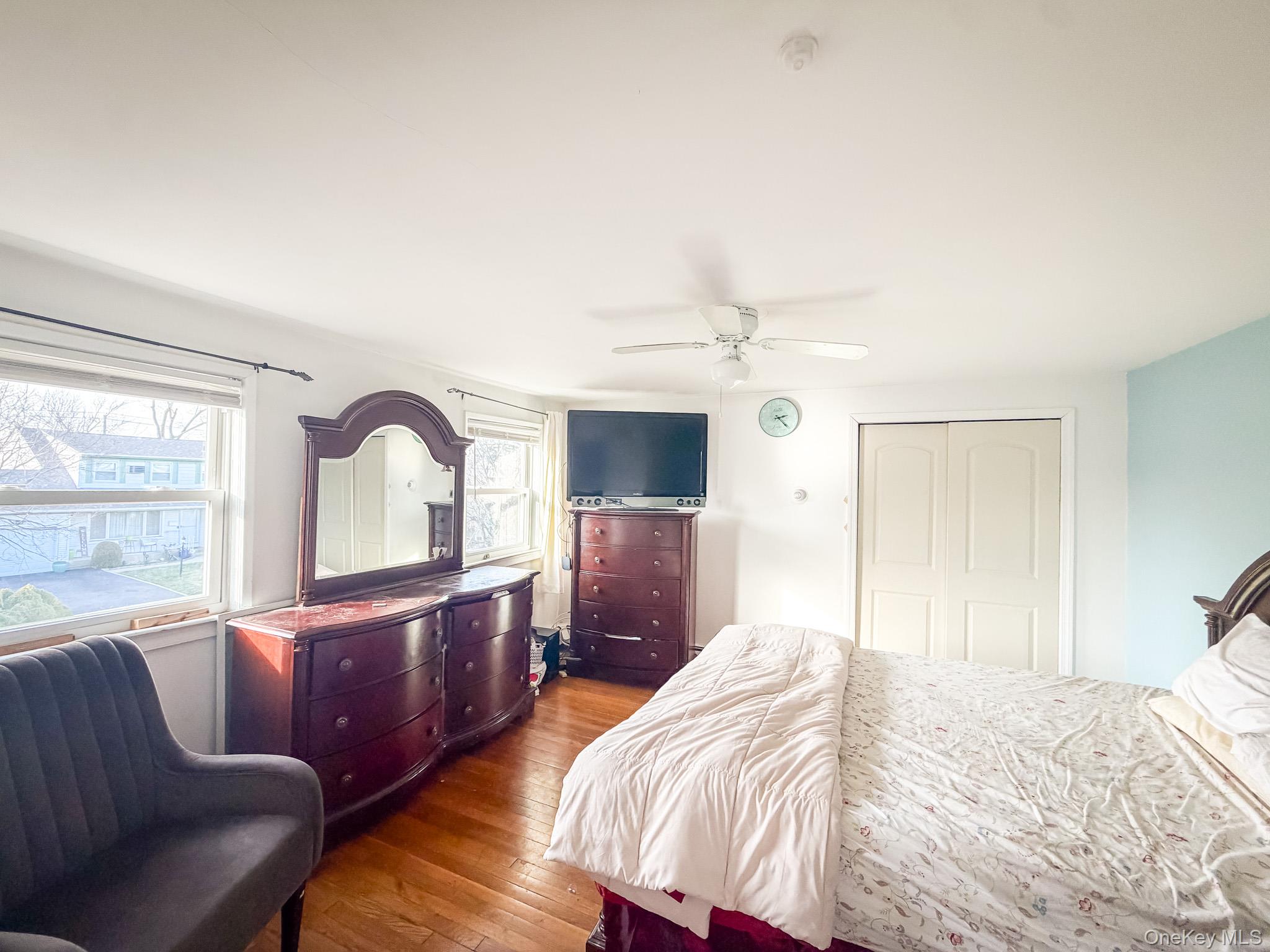 #16 photo, 25 Ford Drive, নাসাউ কাউন্টি Merrick , NY 11758