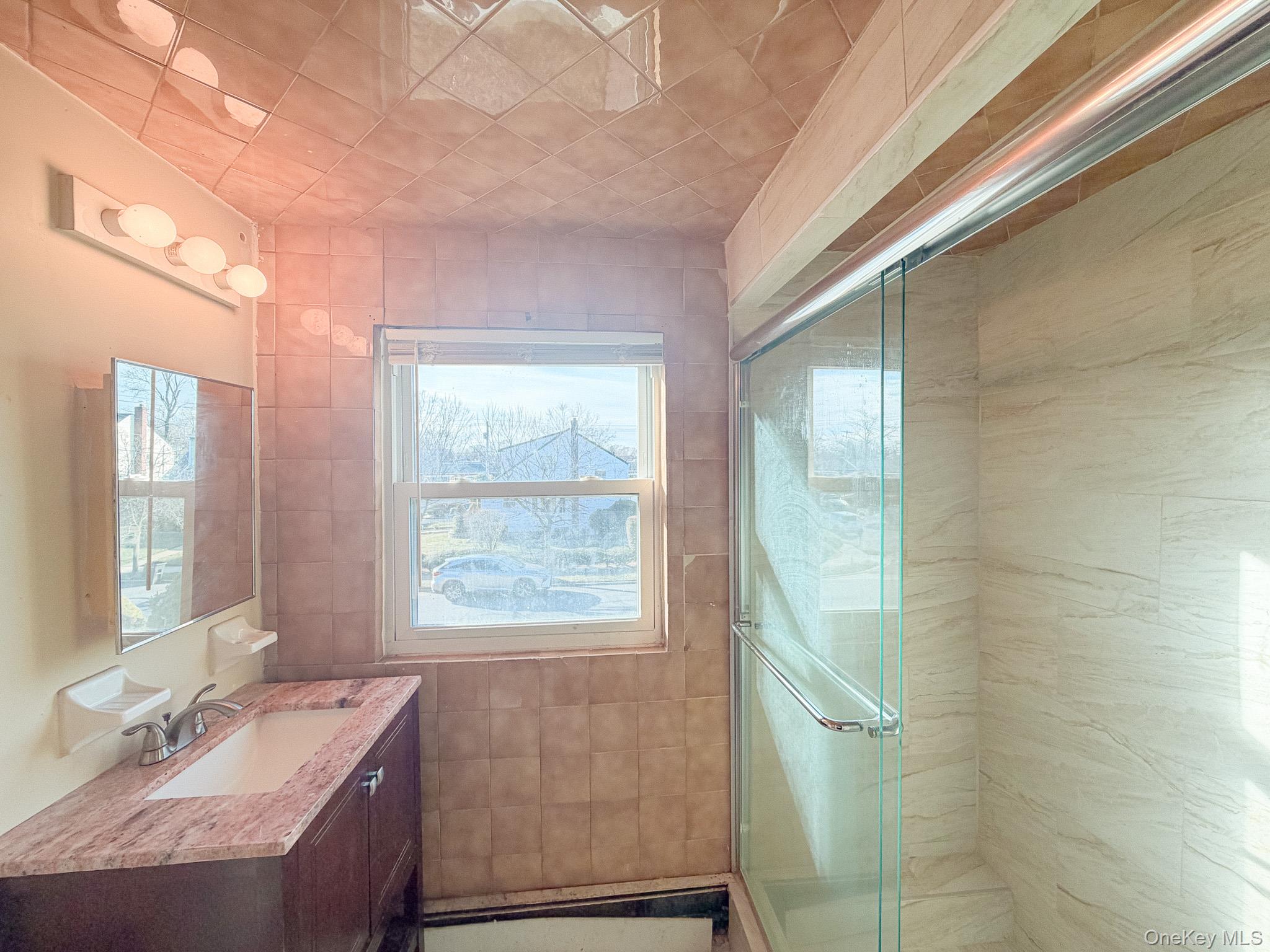 #20 photo, 25 Ford Drive, নাসাউ কাউন্টি Merrick , NY 11758