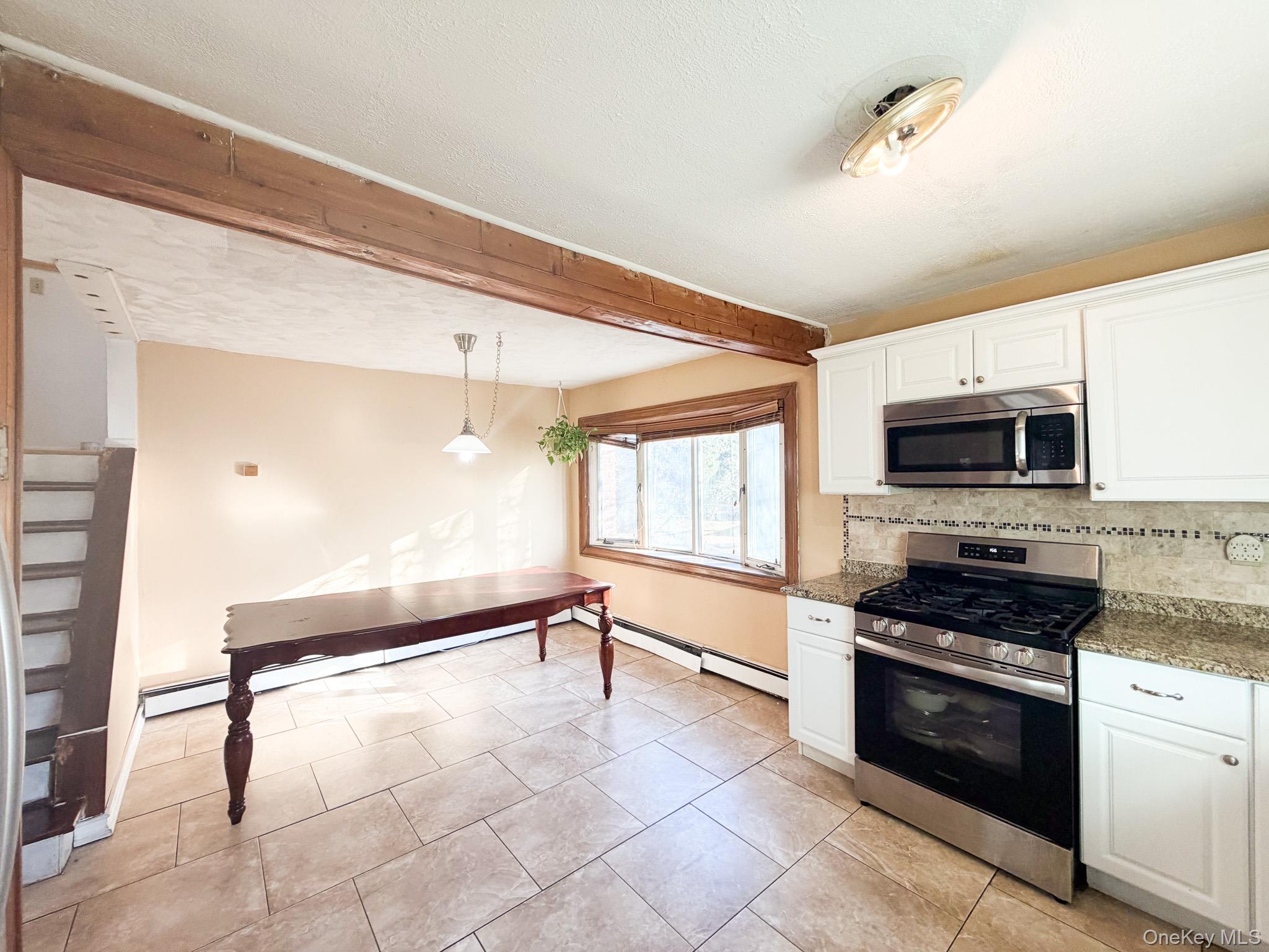 #8 photo, 25 Ford Drive, নাসাউ কাউন্টি Merrick , NY 11758