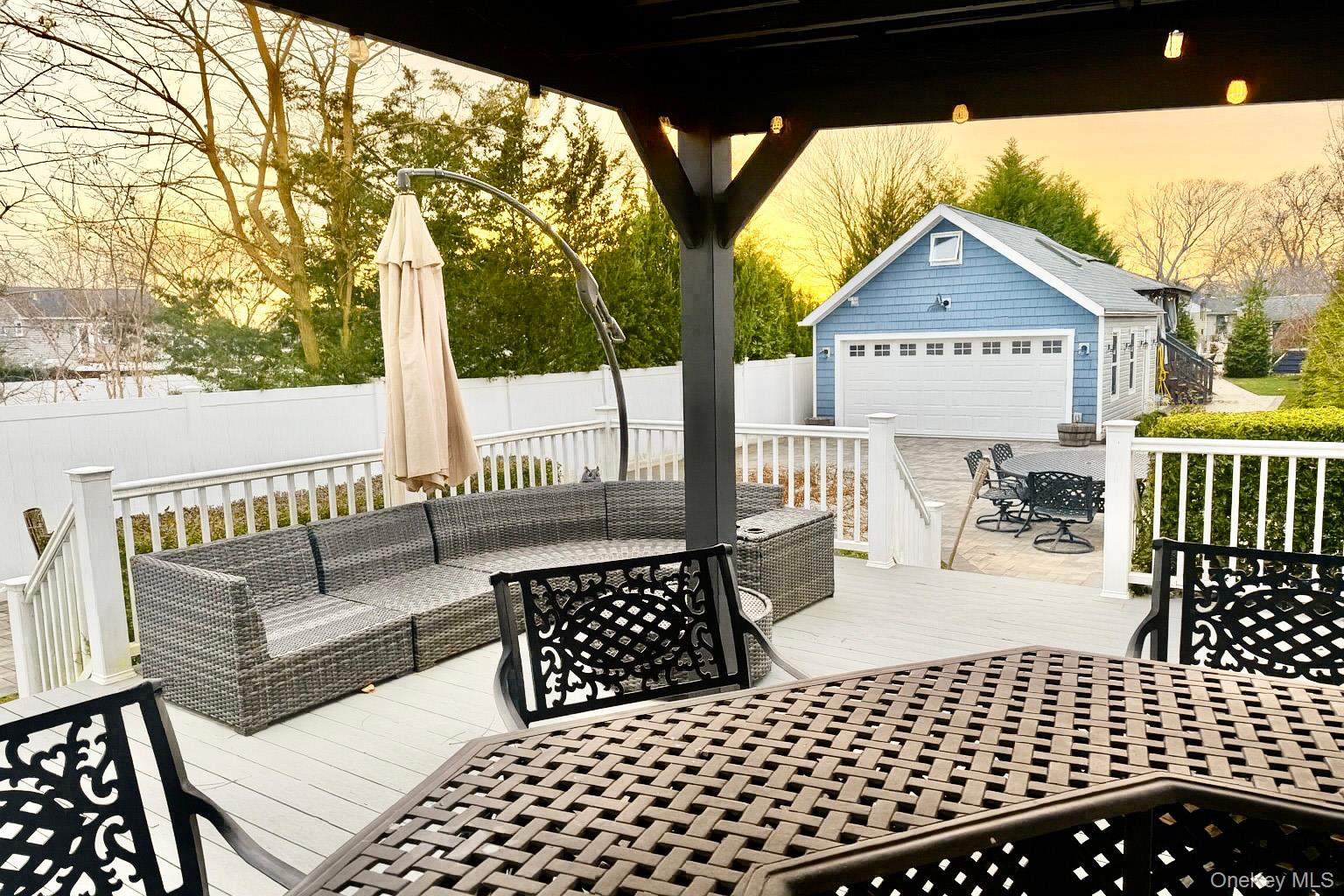 #18 photo, 38 E Hamilton Avenue, নাসাউ কাউন্টি Massapequa , NY 11758