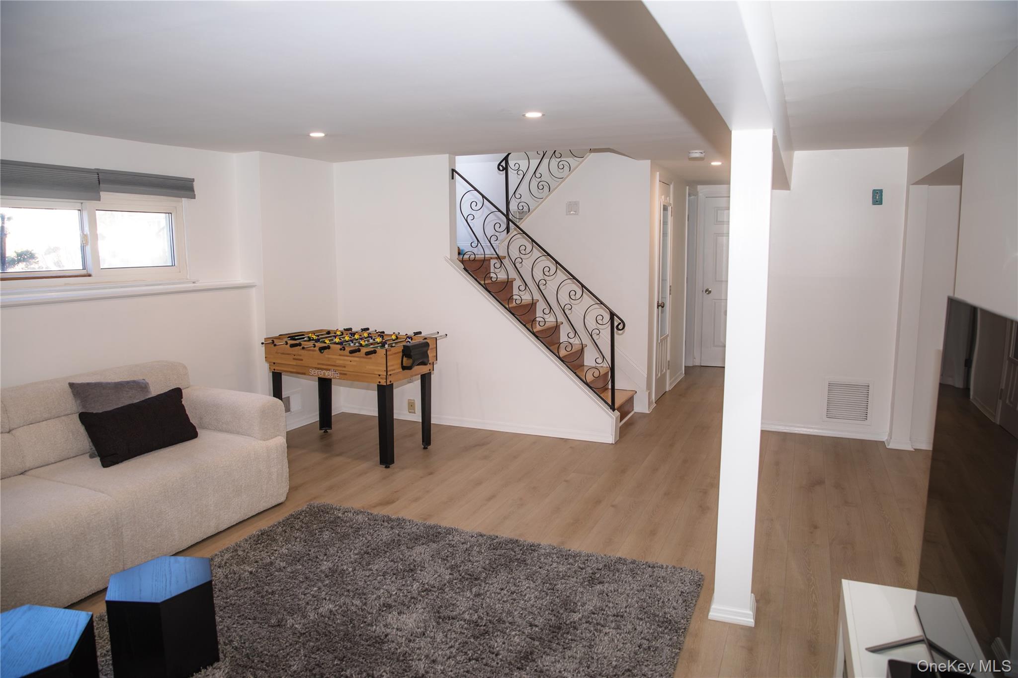 #7 photo, 51 Lauren Avenue, Dix Hills , NY 11746