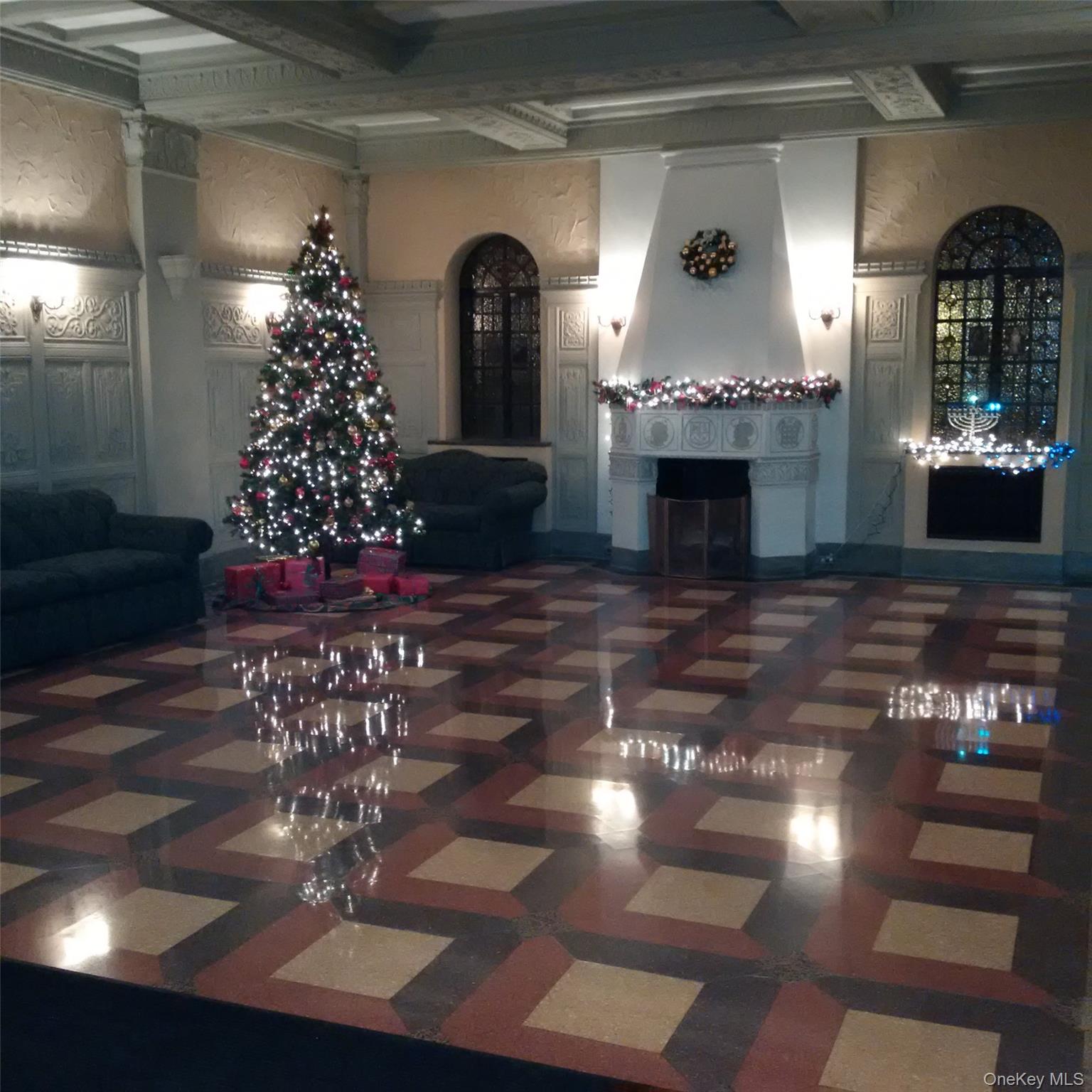 #13 photo, 11021 73rd Road, كوينز Forest Hills , NY 11375