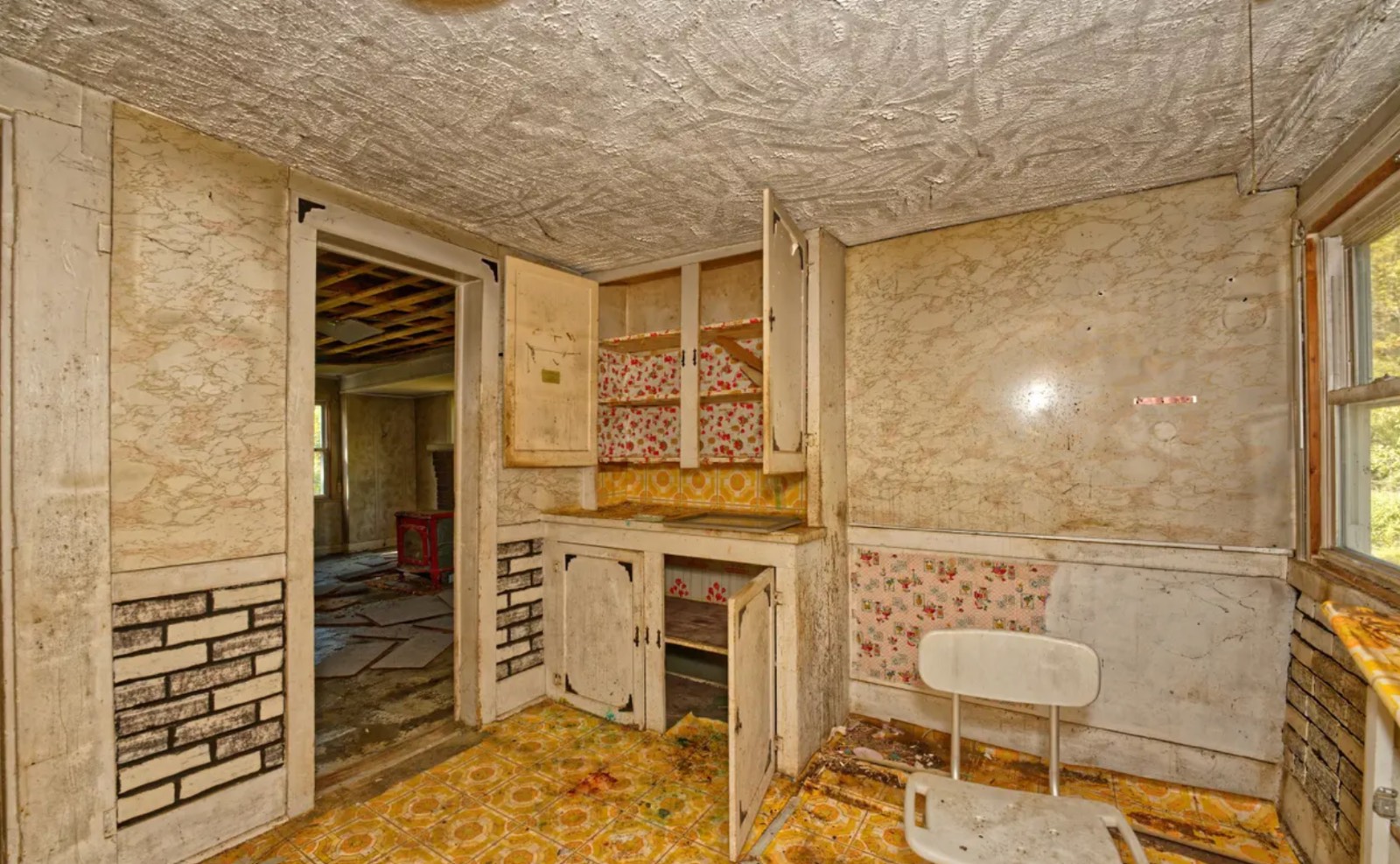 #9 photo, 86 Fuller Rd, Corinth , NY 12822