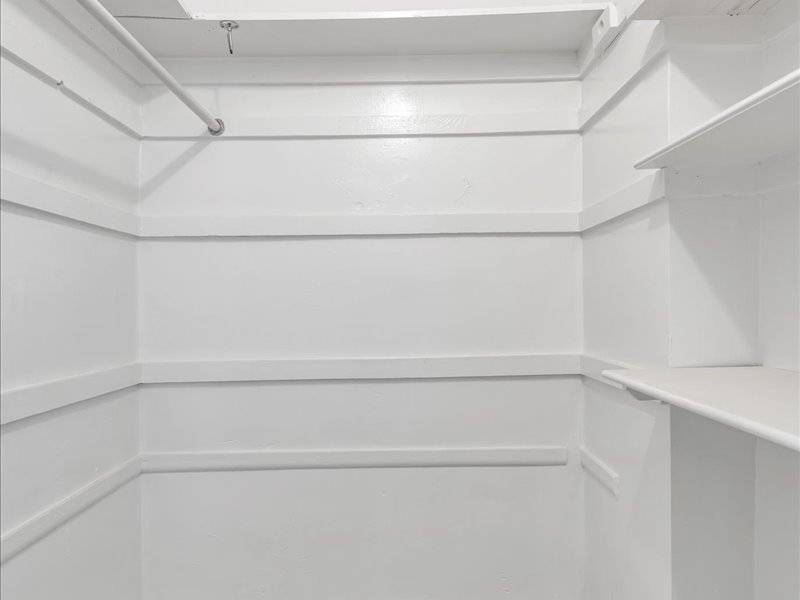 #13 photo, 877 Bay Ridge Ave, #3H, Dyker Heights , NY 11220