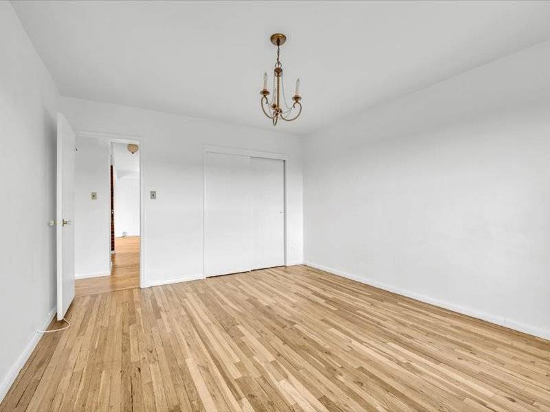 #15 photo, 877 Bay Ridge Ave, #3H, Dyker Heights , NY 11220