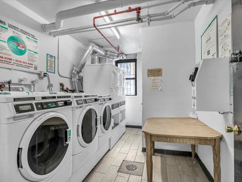 #19 photo, 877 Bay Ridge Ave, #3H, Dyker Heights , NY 11220