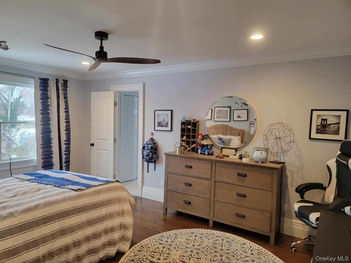 #17 photo, 9 Floral Lane, 東長島 圣占士 Saint James , NY 11780