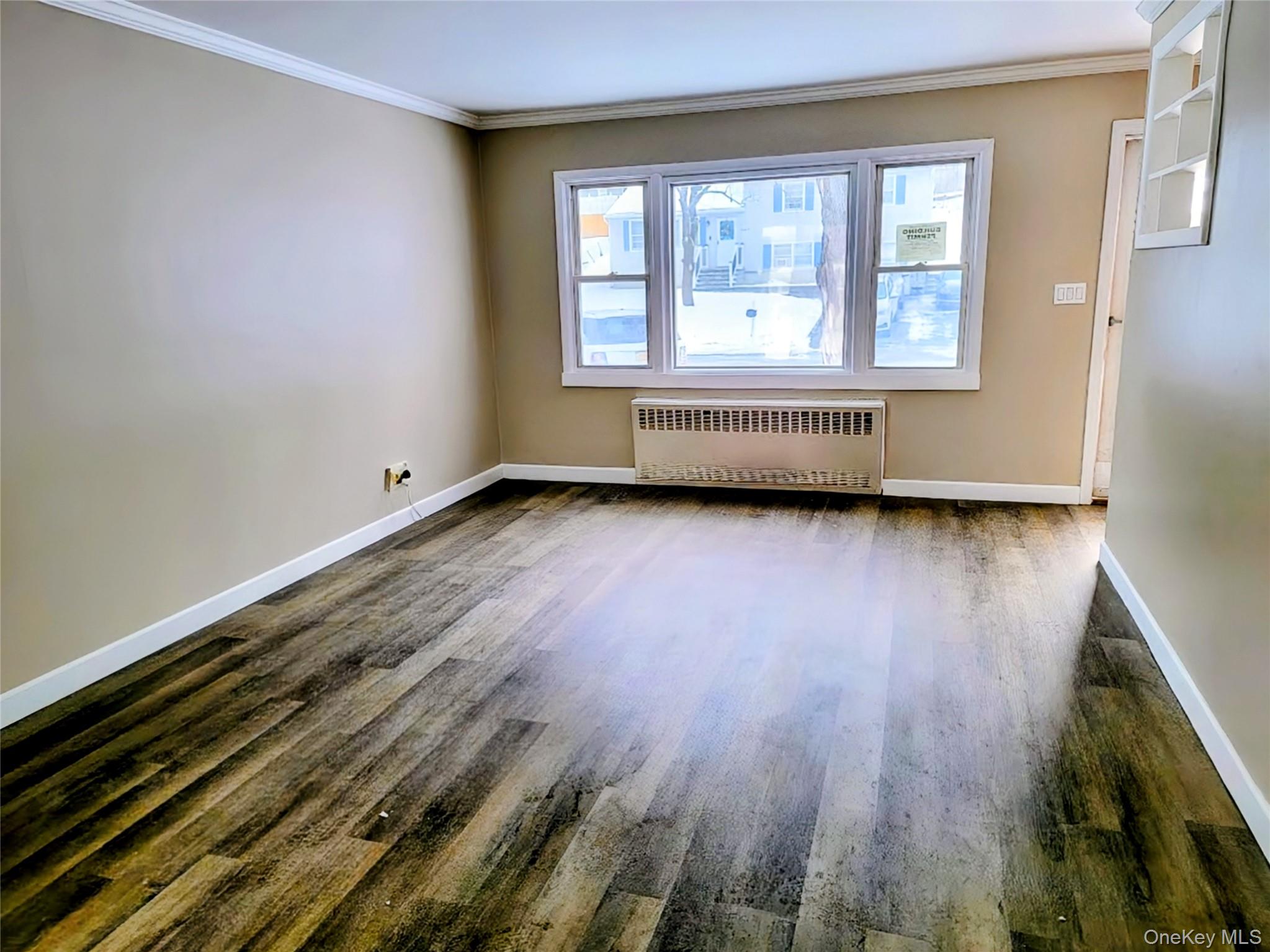 #6 photo, 19 Essex Road, Poughkeepsie , NY 12601