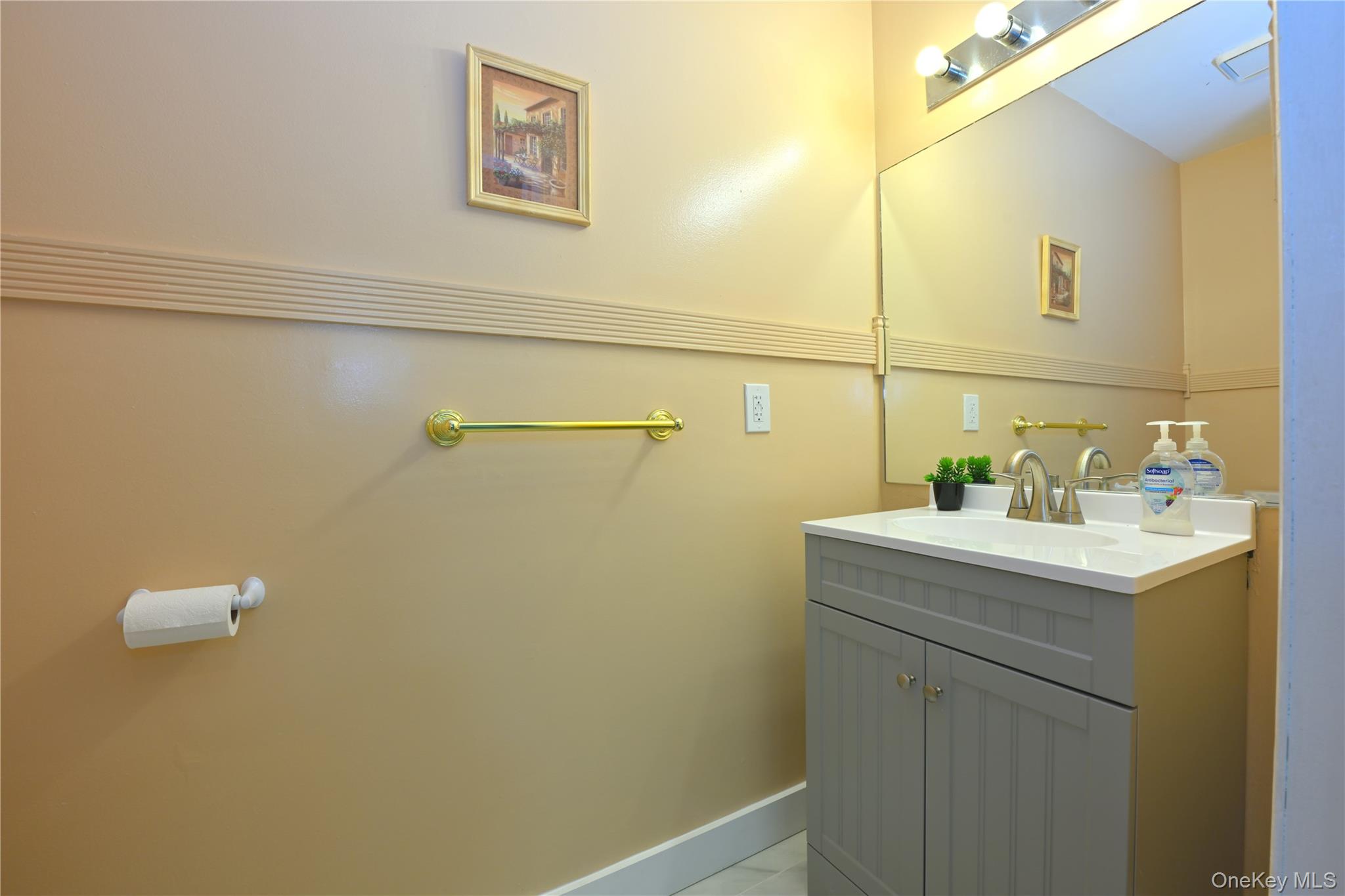 #10 photo, 14 Kensington Way, Middletown , NY 10940