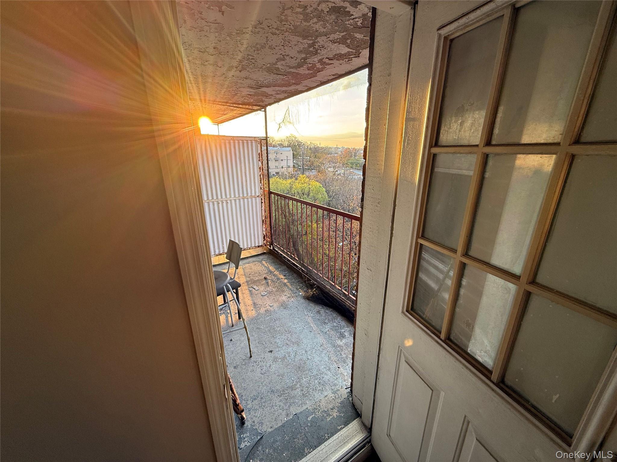 #8 photo, 86-16 60th Avenue, 플러싱 Flushing , NY 11373