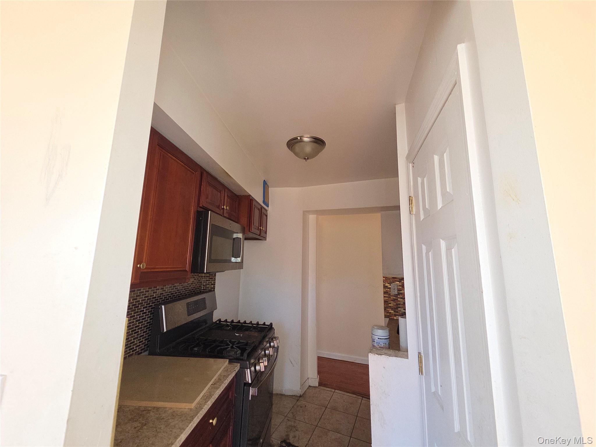 #11 photo, 86-16 60th Avenue, Flushing , NY 11373