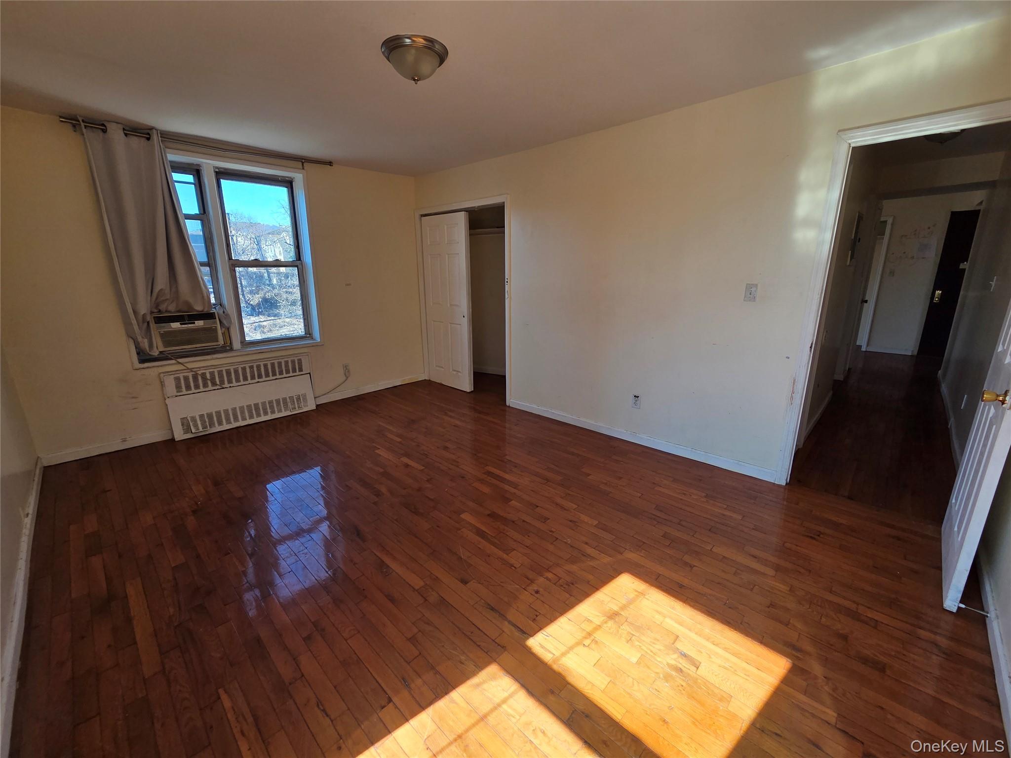 #4 photo, 86-16 60th Avenue, Flushing , NY 11373