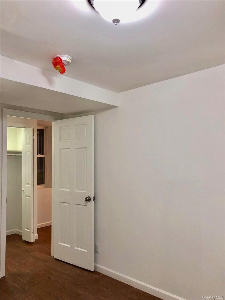 #7 photo, 1823 Amethyst Street, Bronx , NY 10462